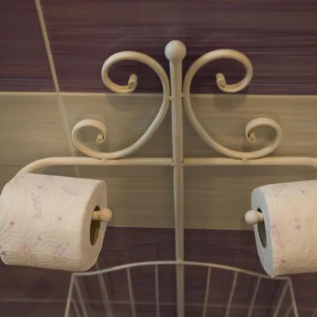 Daire Gugily- Double With Shared Bathroom Ljubi Asta Dubrovnik
